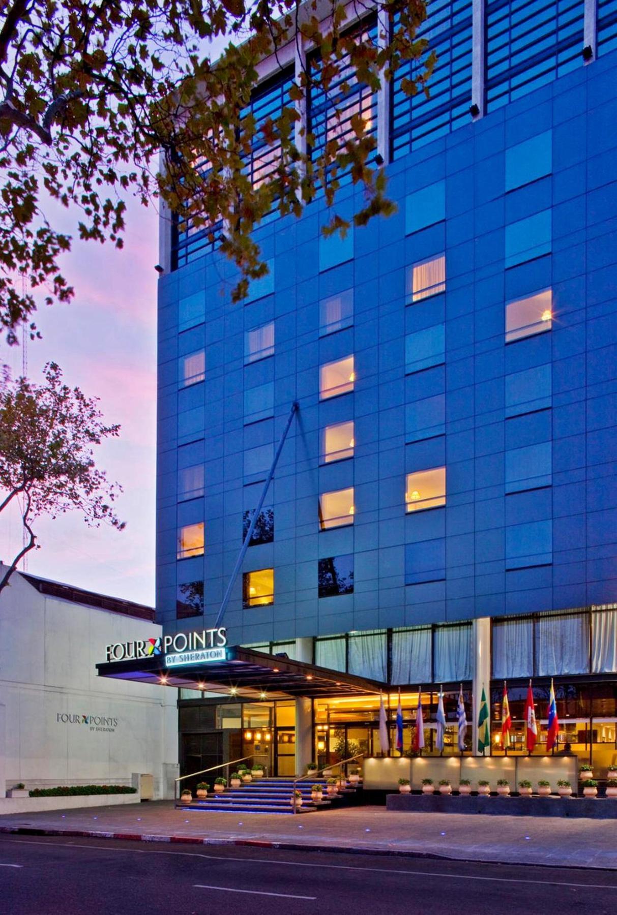 Four Points By Sheraton Montevideo Exterior photo